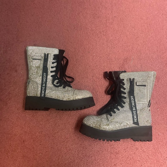 Poster Girl rhinestone combat boots - Picture 4 of 9